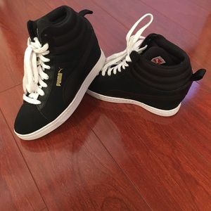 Puma Hightops!